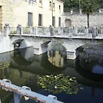 Della Torre *