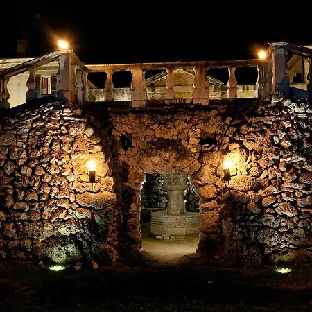 Della Torre Alloggio per agriturismo