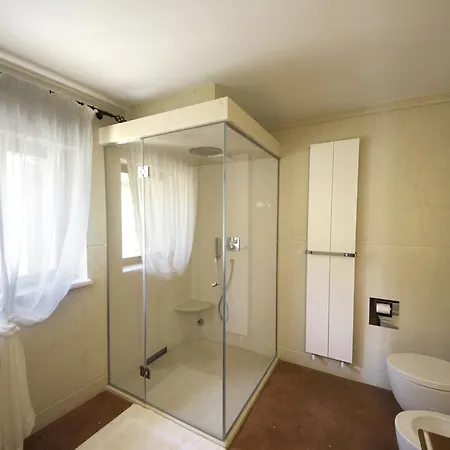 Lantgård Della Torre *