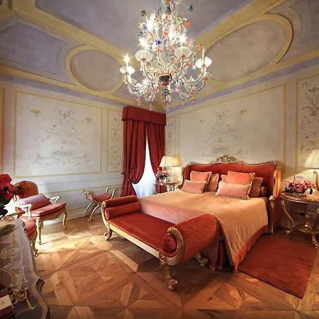 Della Torre Lantgård *